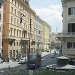 Corso Vittorio 308 4* ローマ